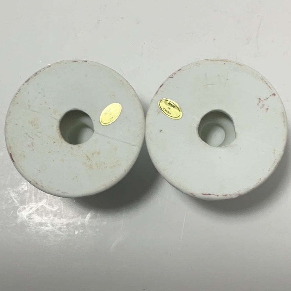 Vintage Christmas Holly & Berries Candleholders Set of 2 - Picture 6 of 6